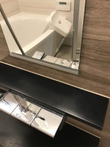 浴室鏡３